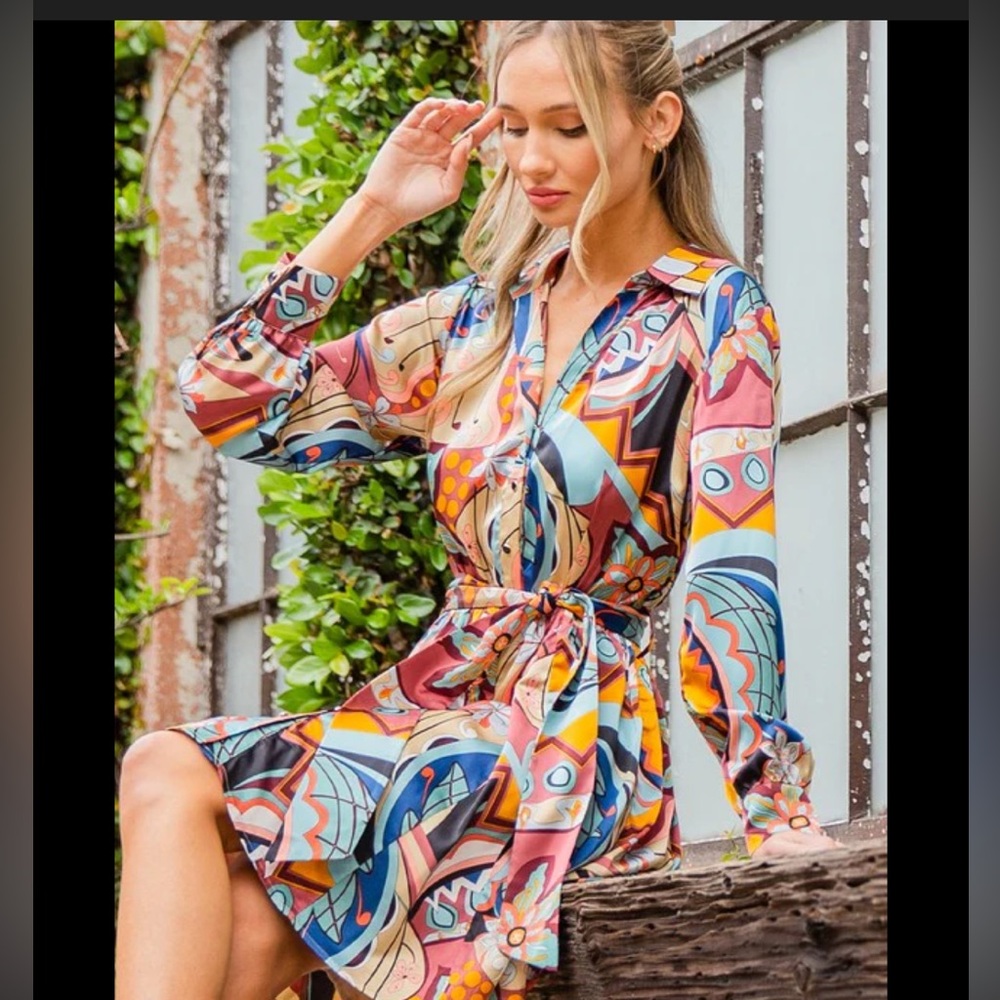 eesome Multicolor Abstract Tie Waist Mini Dress
